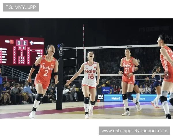 中国女排横扫对手晋级决赛，引爆球迷激情